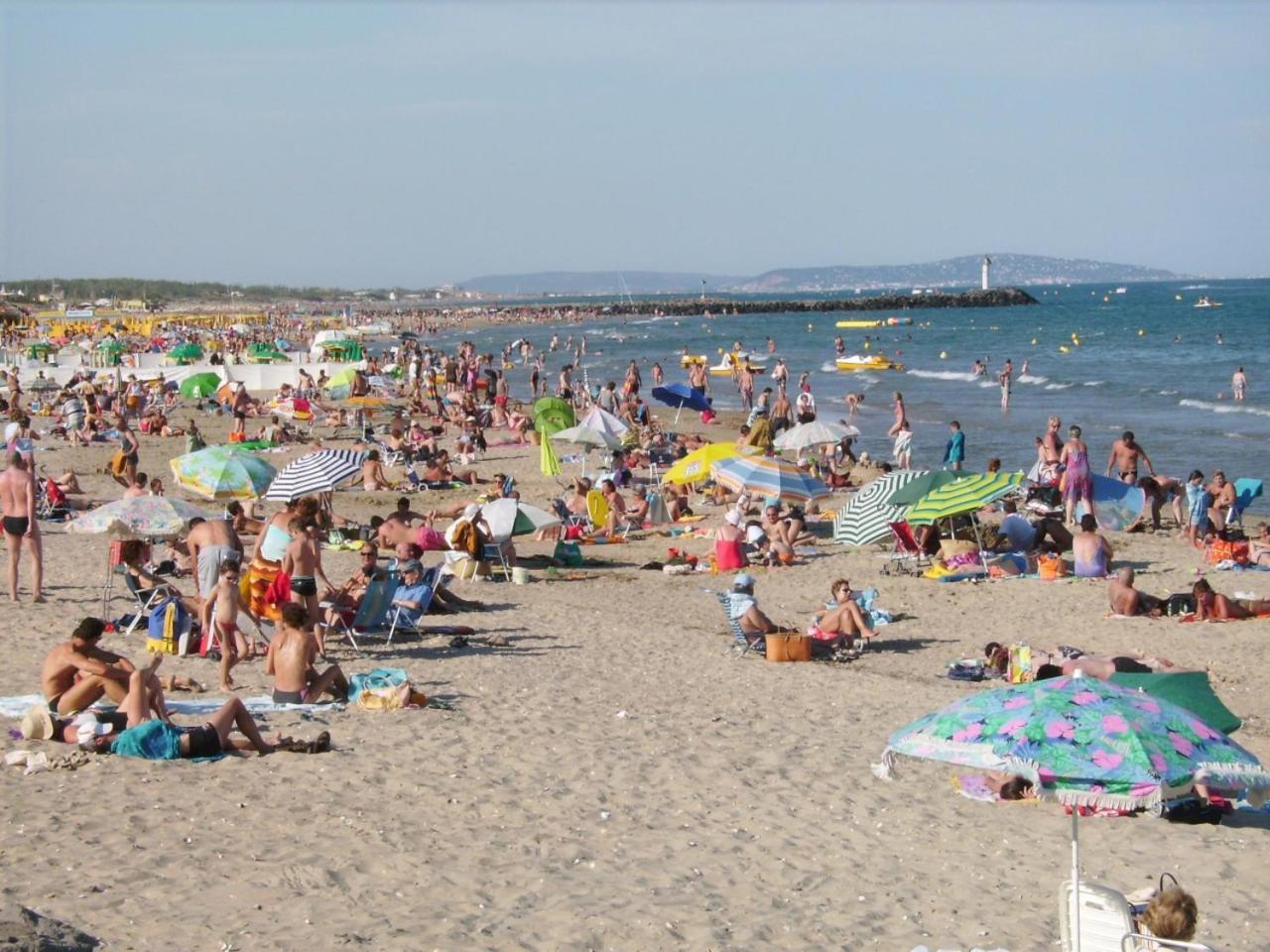 Résidence privée, 50 m plage de la Roquille, entièrement climatisé Agde Extérieur photo